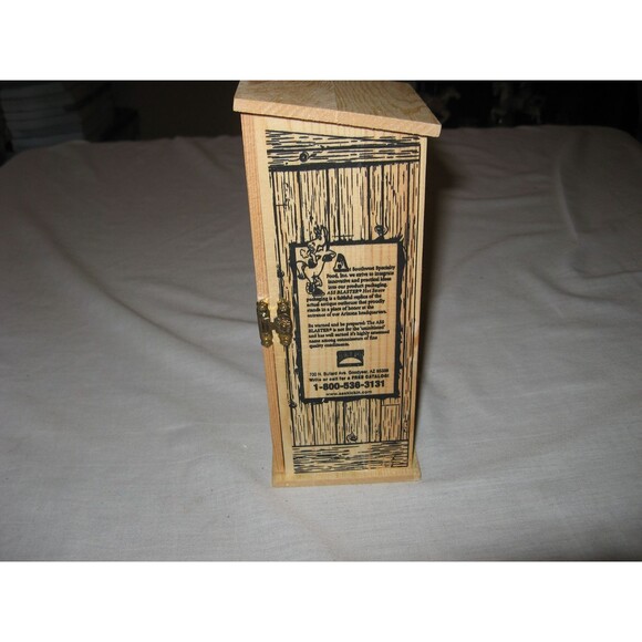 Ass Blaster Hot Sauce 5 oz Bottle Extremely Hot With Wooden Outhouse NEW - Picture 2 of 6